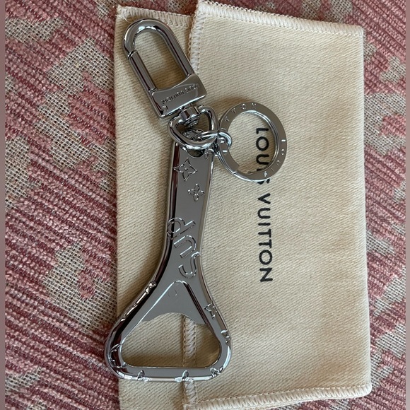 Key holder silver ring / bottle opener - Picture 3 of 7